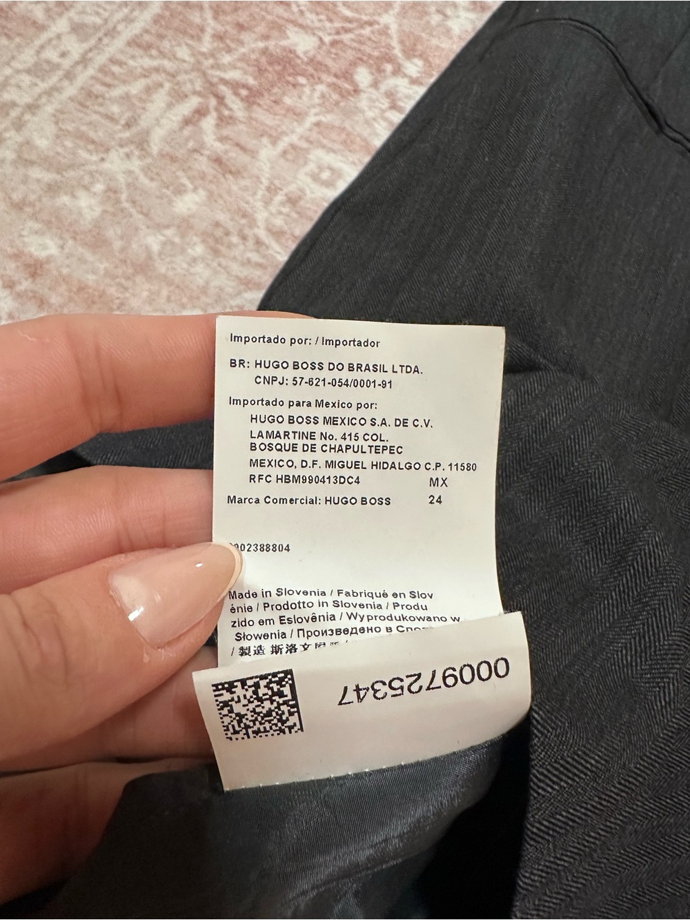 $395 Hugo Boss Virgin Wool Shift Dress - Picture 6 of 15